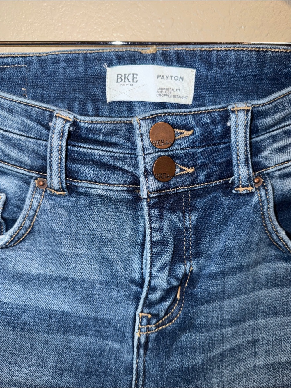 BKE Payton Mid-Rise Cropped Straight Jeans Distressed Raw Hem (26x28) - Picture 4 of 11